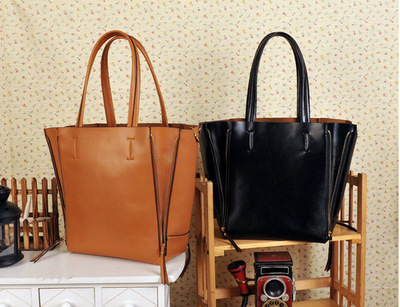 時(shí)尚與實(shí)用并存 2013新款多用途女包選購(gòu)指南